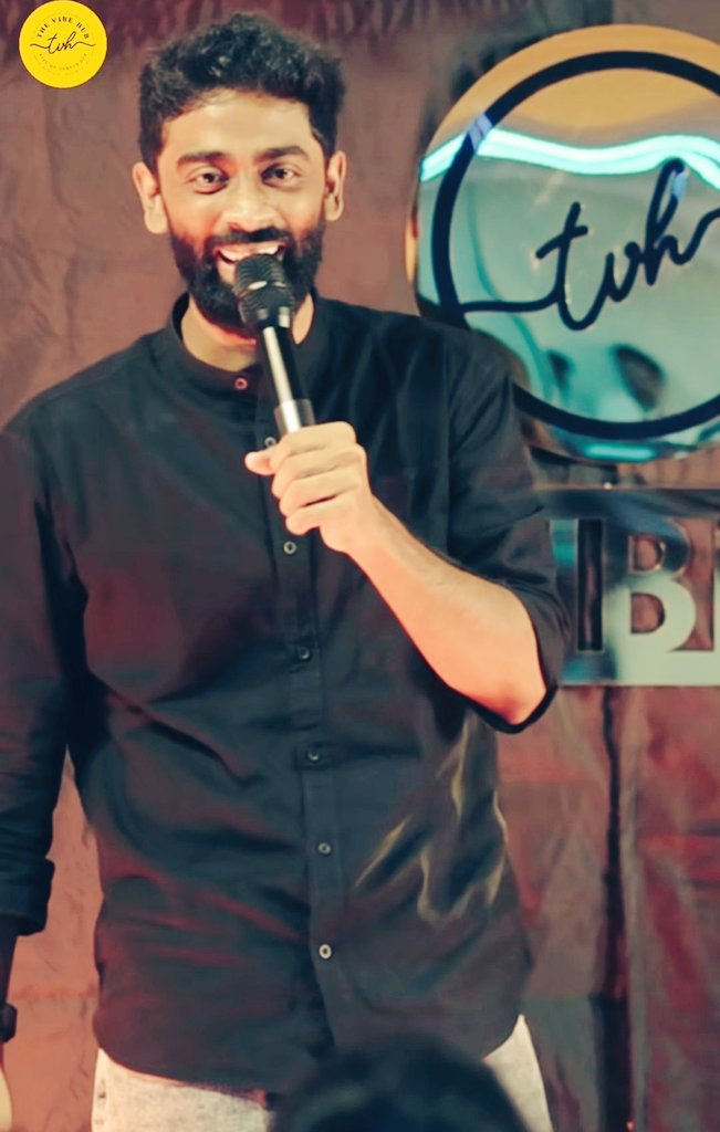 He might not have good looks, but he's handsome in his own way. 😍

Especially when he's holding the mic, his confidence level is just insane. 🔥

And that's #PranitMore for you guys.

So go vote for him &amp; let him lift the #BiggBoss19 🏆 too.

#VoteForPranit #PranitKiPaltan #BB19