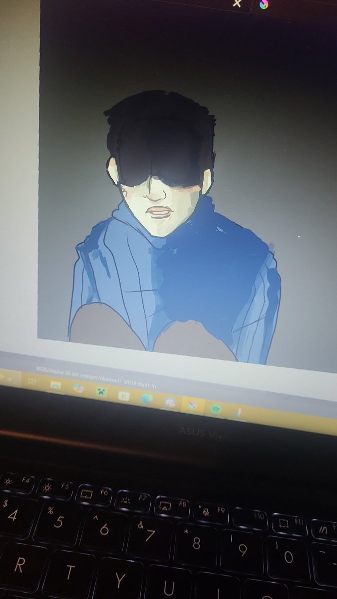 sunlitcrow_ tweet picture