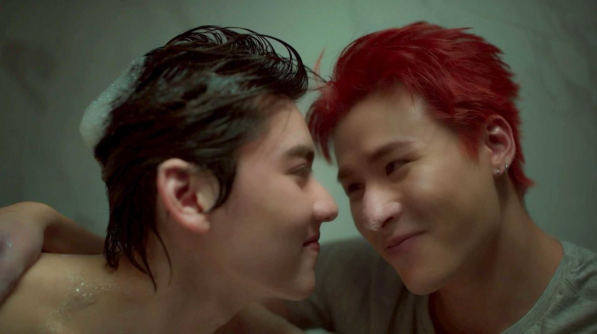 PRSocietyNews's tweet image. “ไมเคิล-ท๊อปเทน” ตัวแทนคนมูฟออนเป็นวงกลม ส่งเพลง “อีกกี่ครั้งก็เป็นเธอ (#LOOP)”  ประกอบซีรีส์ #สิงสาลาตาย 

#อีกกี่ครั้งก็เป็นเธอ 
#MichaelTopten 
#michaelkvs #Toptenss 

เดินเรื่องสืบสวนมาเกือบครึ่งทางแล้วกับการไขคดีฆาตกรรมที่มาพร้อมเรื่องลึกลับชวนขนลุก กับซีรีส์ “สิงสาลาตาย”