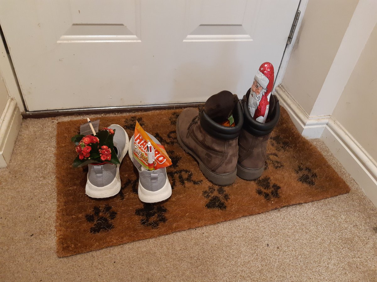 LanguagesCat's tweet image. Alles Gute zum Nikolaustag!