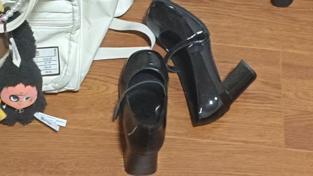 滚过来给老子舔
#ATM奴 #吸金 #账单奴 #无脑贡 #报销奴 #ATM打钱奴 #匿名贡 #压榨奴 #工资奴 #贡奴 #金钱压榨 #狗奴 #账单奴 #贡畜 #无脑贡 #榨金 #大额奴