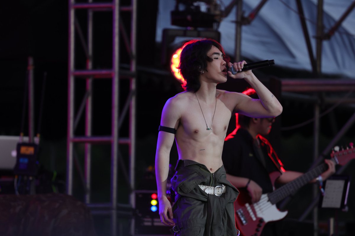 KarlTatawife's tweet photo. น้องปัน แซ่บไม่ไหว #Pun
#BigMountainMusicFestival https://t.co/EkU9wKkaxH