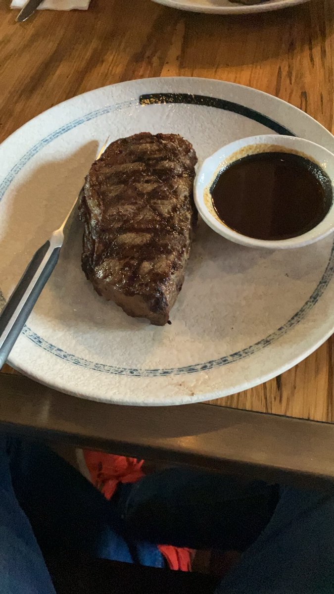rastuswoomooloo's tweet photo. @mandate2049 I had this 400 gram sirloin in a terrific steak restaurant in Tianjin recently. Australian beef is magnificent. https://t.co/puCI7oJVGZ