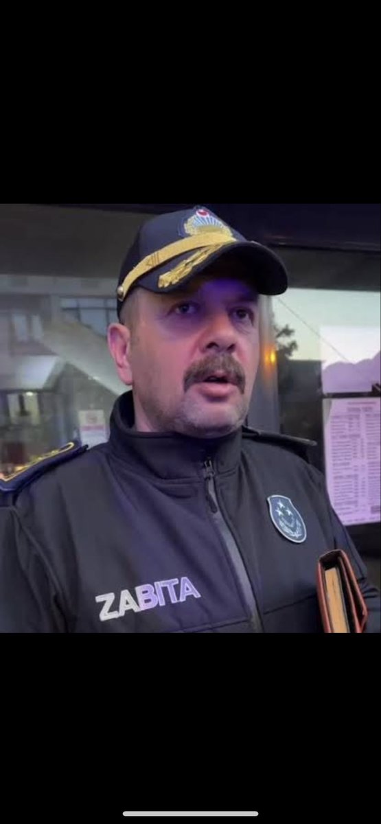 Zonguldak’ın Devrek İlçesinde yaptığı denetimlerle gündeme oturan Devrek Zabıta Müdürü Abdurrahim Altuntaşın Belediye Başkanı Özcan Ulupınar tarafından şok bir kararla görevden alındığı iddia ediliyor.