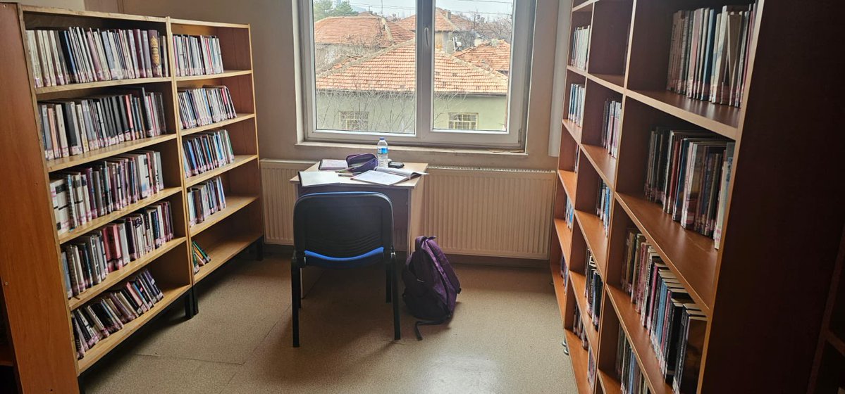 “Bugün kütüphane tam kapasite. Kütüphane dolu, hedefler büyük.” @ktbkygm <a href="/etkin/">etkin</a>.kutuphane <a href="/ayhanapaydin_40/">Ayhan Ap🌜dın🇹🇷</a> @mustafadogann68 @kirsehirvaliligi <a href="/kirsehiriktm/">Kırşehir İl Kültür ve Turizm Müdürlüğü</a> @mehmetersoytr @tanerbeyoglu @_ahmetozekmekçi