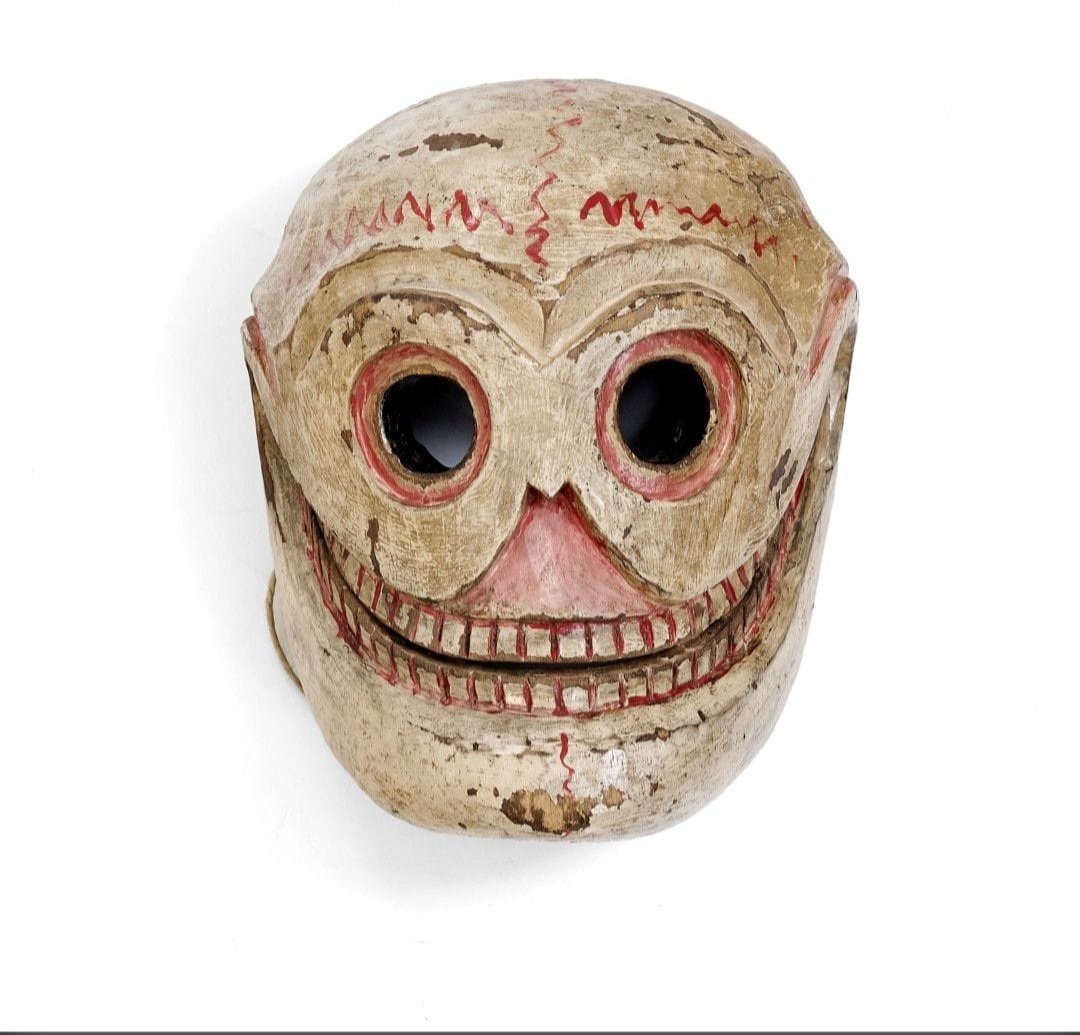OphelieRoque's tweet photo. Je me baladais sur le site de #Drouot quand soudain...!
Prends ça dans les dents Tintin!
#Tibet https://t.co/lvX2niZynV