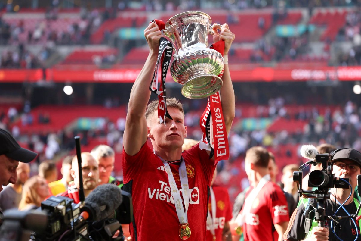 UtdXclusive tweet media