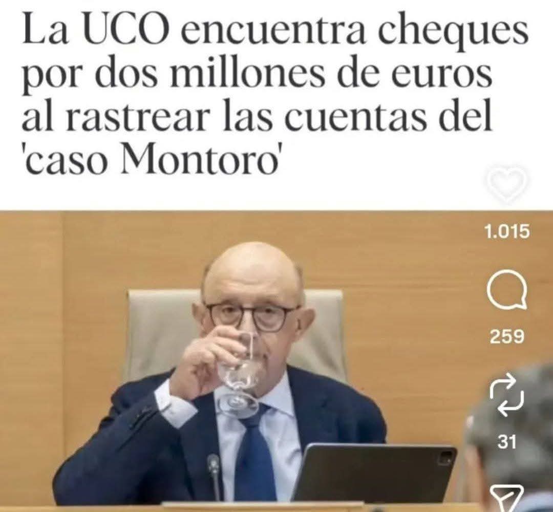 palenzuelayoli's tweet photo. @DebatAlRojoVivo #FernandoGarea, a ver si nos hablas de los machotes del ,#PP, de #Mazon, de #Montoro, del caso #Almería, de #Andalucía y los cribados, de lo que está pasando en la #SanidadPública, de la trama #Hidrocarburos etc, etc, hay tantos que... 😬 https://t.co/3vVbjq8Jo1