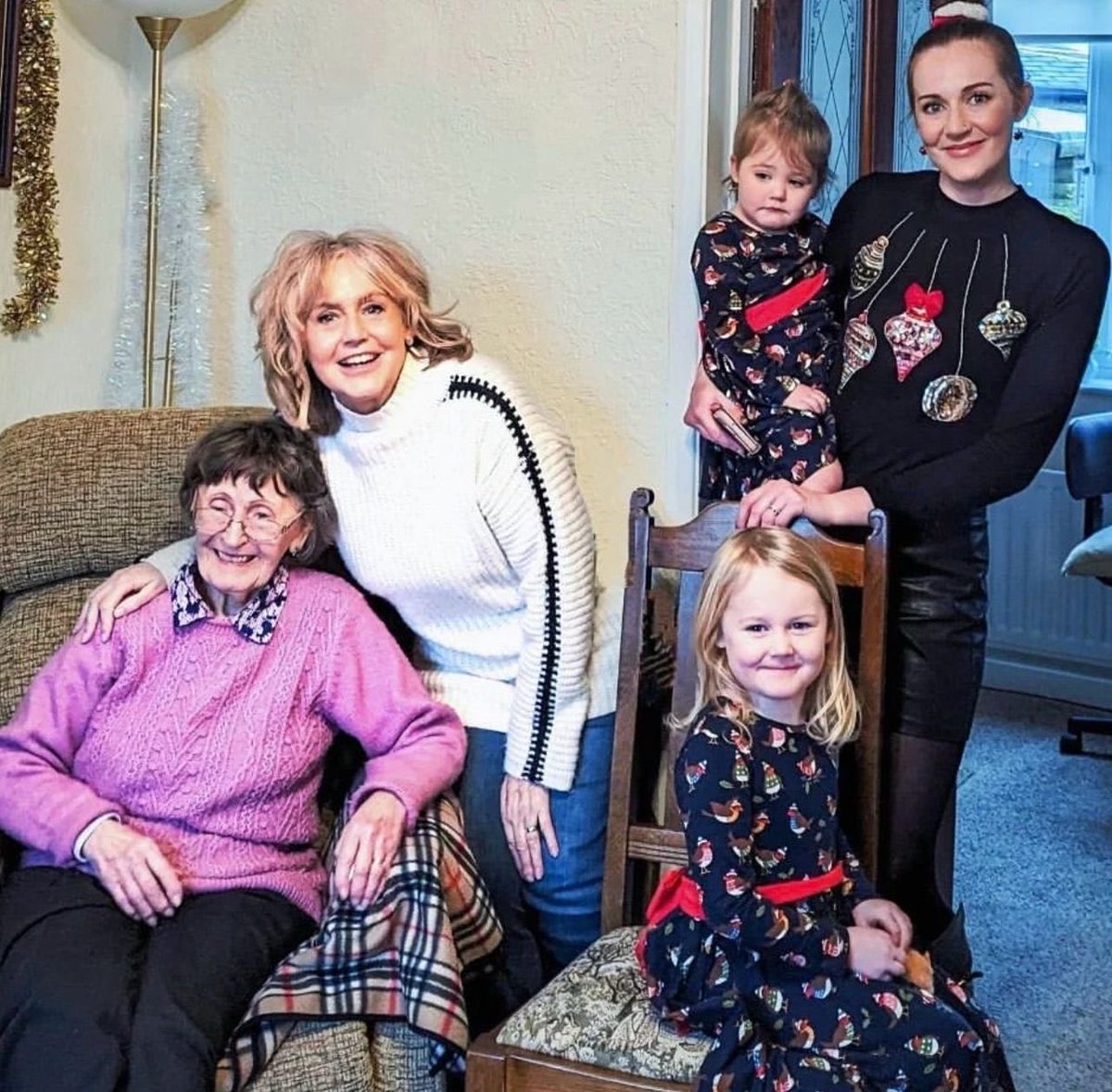 Good_Helper84's tweet image. My Family My first priorities ❤️❤️