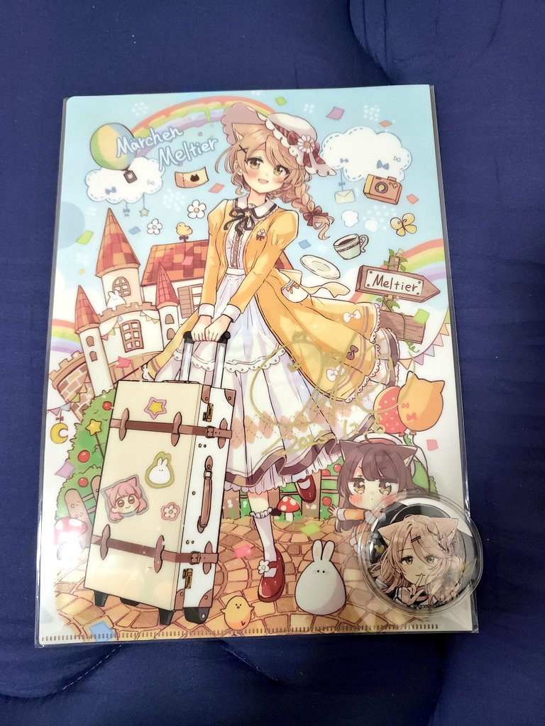 画業9周年記念 佐倉おりこ先生個展にて記念色紙とグッズにサイン