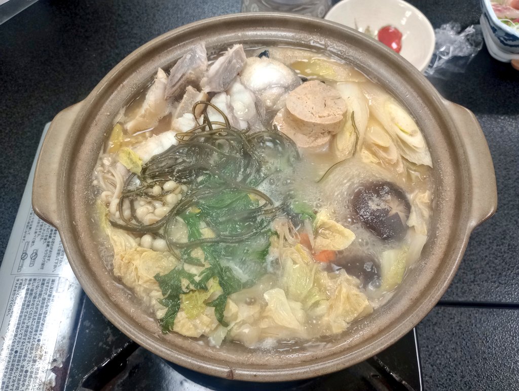 あややっこ tweet media