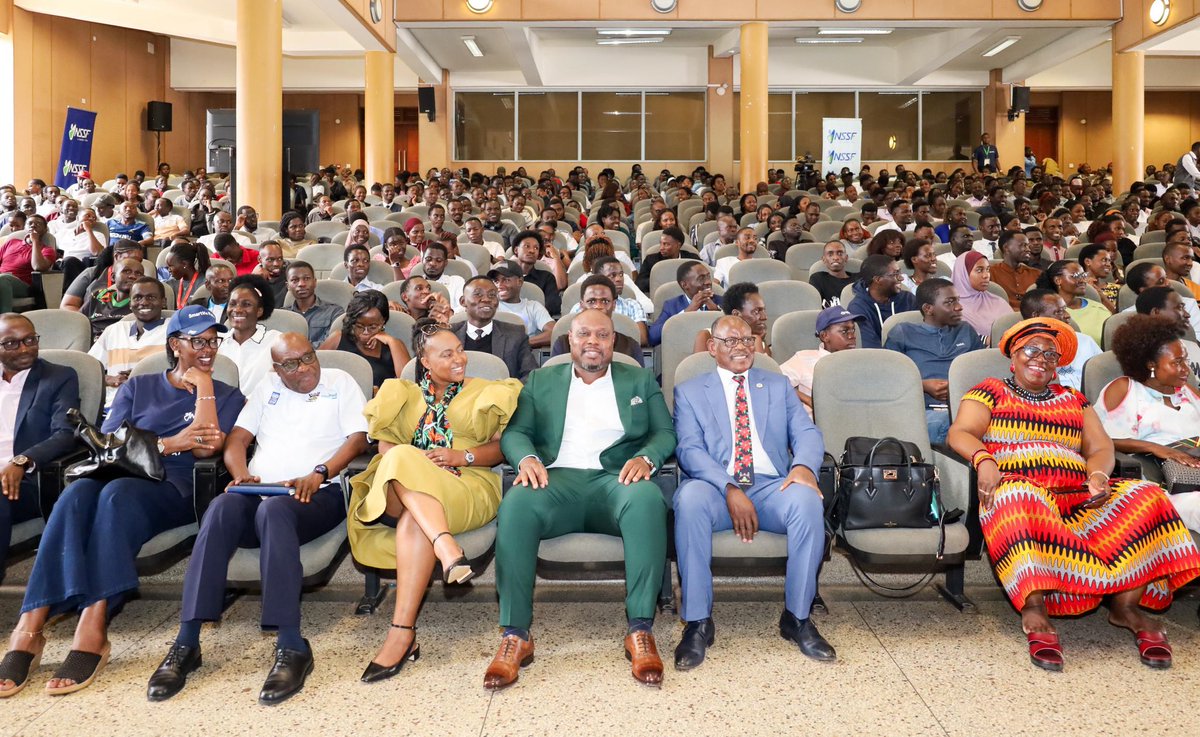 TooMuchDora's tweet photo. When tech, education, and global innovation shake hands magic happens.
Frantz Morency’s @Soonpayapp launch at Makerere University marks a new chapter in Uganda’s financial and healthcare evolution.
#soonpayapp https://t.co/51F5Citjk4