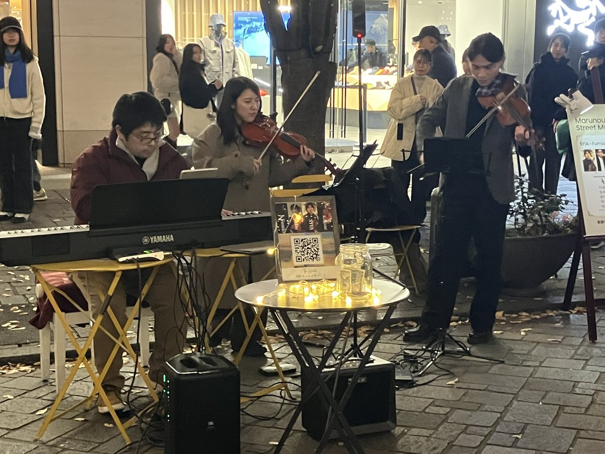 mitomusicjapan's tweet photo. 丸の内で @fummyfebruary 先輩(中学柔道部の先輩)、@syiaviolin さん等の演奏を拝聴🎹

人生を突き動かされた先輩の「戦メリ」を久々に聴けて胸熱でした🔥 https://t.co/DlhvWU1MkT