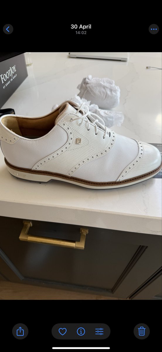 SeanPatrickR86's tweet photo. @freddydoubles GOAT 👟 https://t.co/A7gC3FRhY7