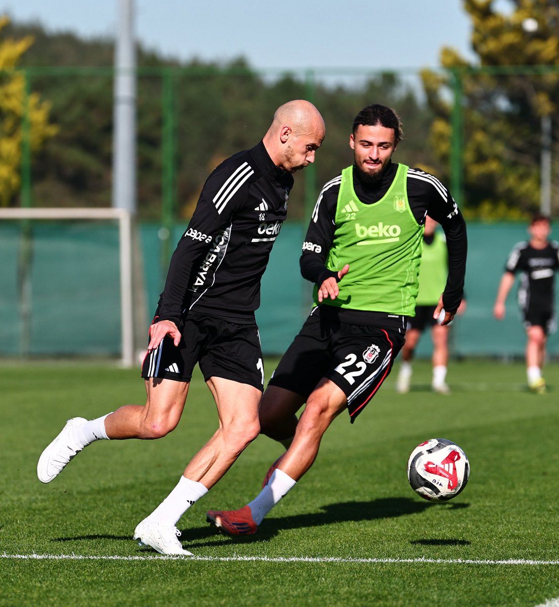 Hazırlıklarımız devam ediyor. 🦅

#BJKvGFK