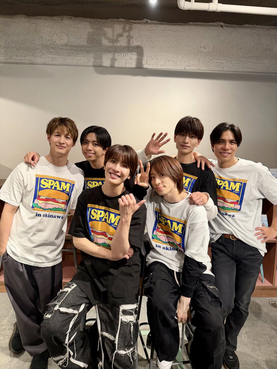 🏮MATSURI🏮

MATSURIファースト写真集「双六」🎲
発売記念イベント📚
オチャノバ

ご来場ありがとうございました💙
お気に入りの1ページは見つかりましたでしょうか☺️✨

是非何度でもご覧くださいね✌️

#MATSURI