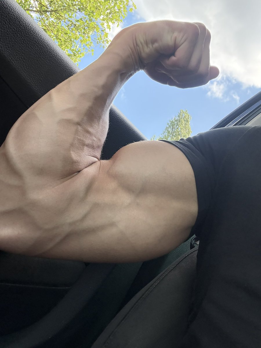 m.4ster_TM tweet media