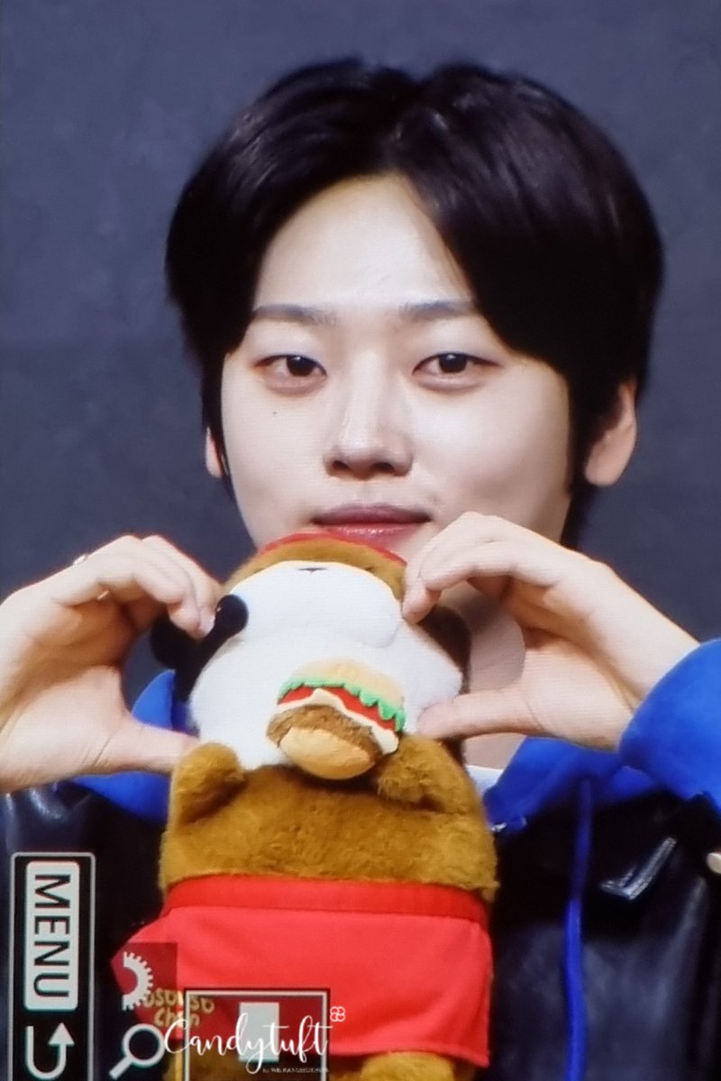 251206
🫶🏻
#강석화 #석화  
#KANGSEOKHWA #WEi #위아이
#カンソクファ #ソカ
#캔디보다달콤한_석화