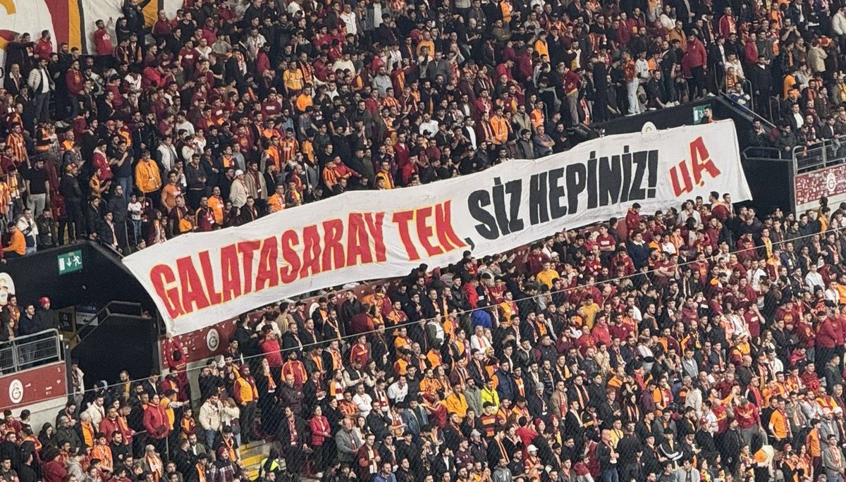 Anlaşıldı, üstümüzde ki taşı toprağı atma zamanı gelmiş.Buyrun o zaman, siz hepiniz biz tek....