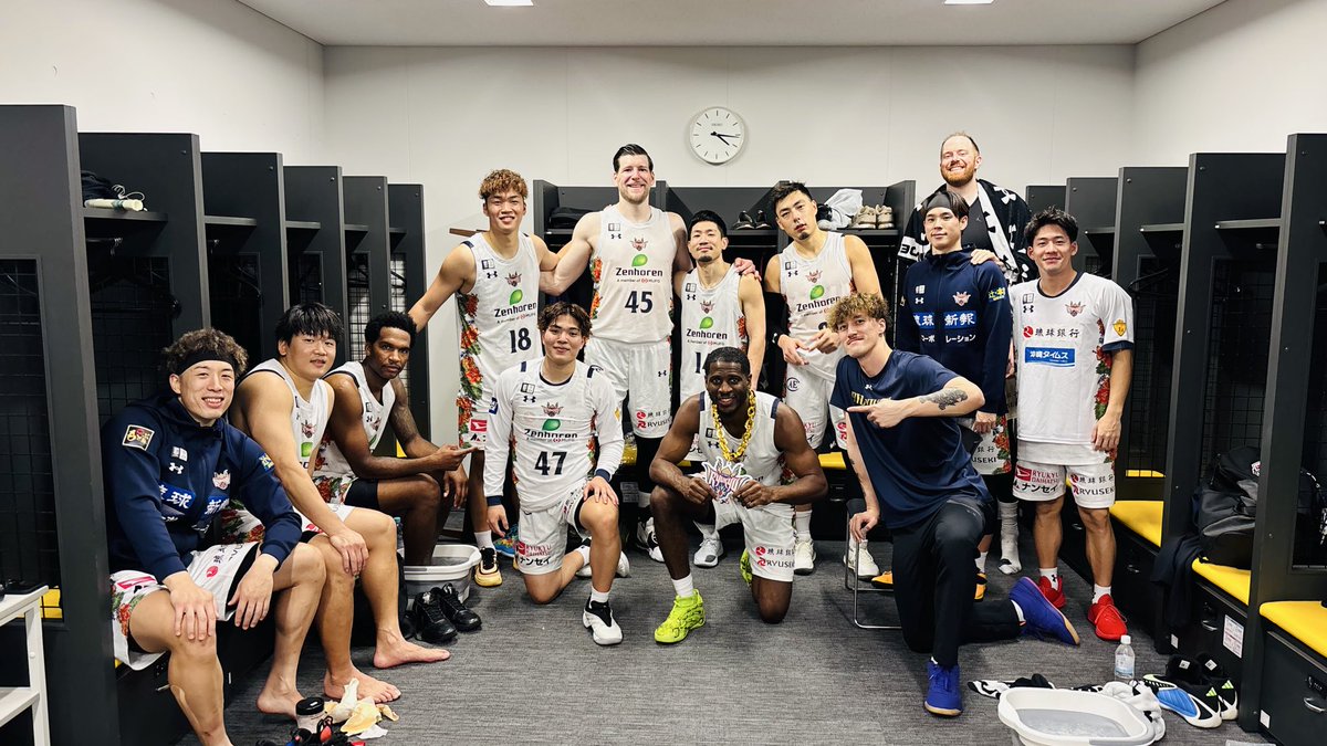 RyukyuKings's tweet photo. Welcome to the Kings, Dotson!! https://t.co/Mn5higrbQp