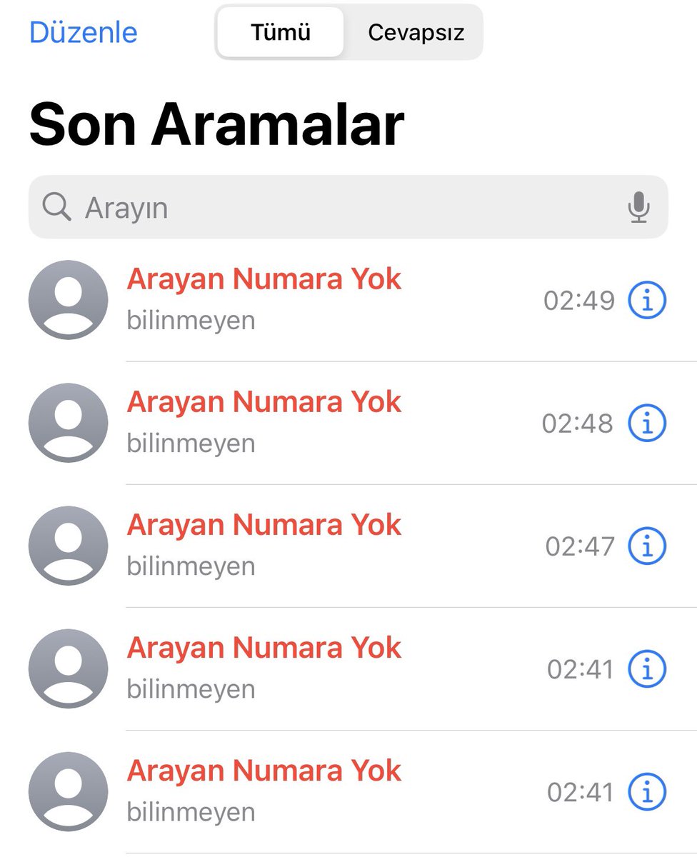 Birileri gene aşksal kriz yaşamış ama kim? 😅