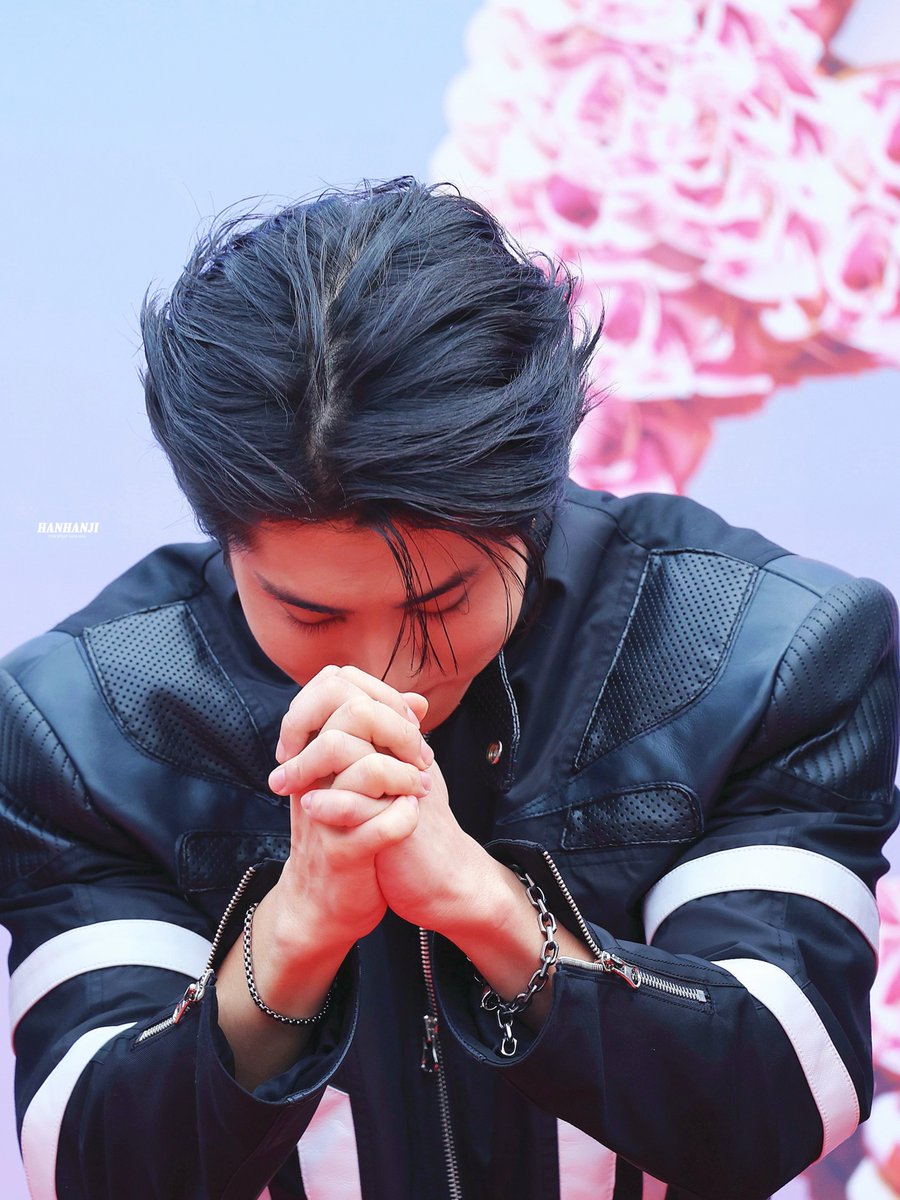 hanhanji_914's tweet photo. 20251206 AAA 2025

#HAN #한 #한지성
#StrayKids #스트레이키즈 https://t.co/BCrWh9A0XV