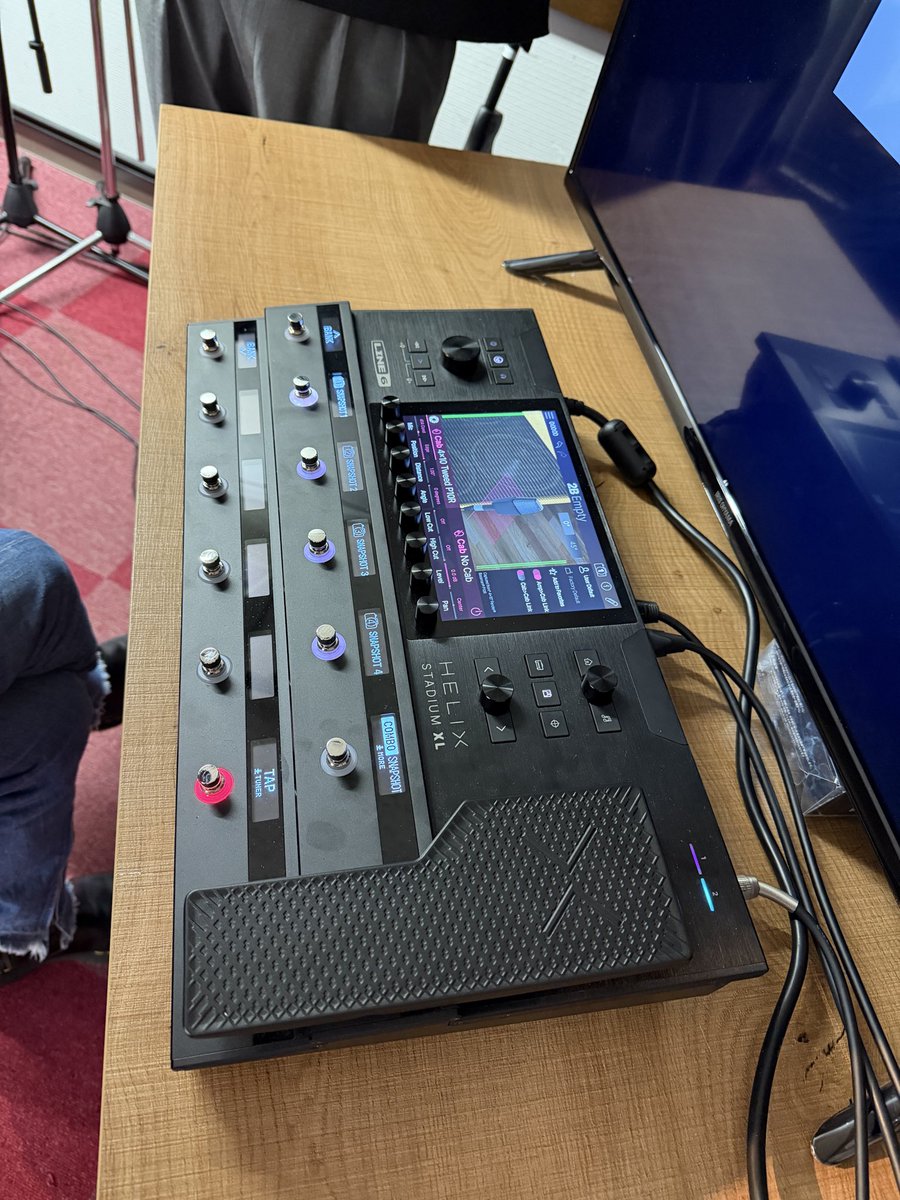 Bulleta666's tweet photo. 島村楽器さんのhelixセミナーに参加してきました！

機能もすごいが、一番はメチャクチャ良い音！！

噂通りのハイエンドでした✨

#ギター　#helix https://t.co/lXbOaKrCp7