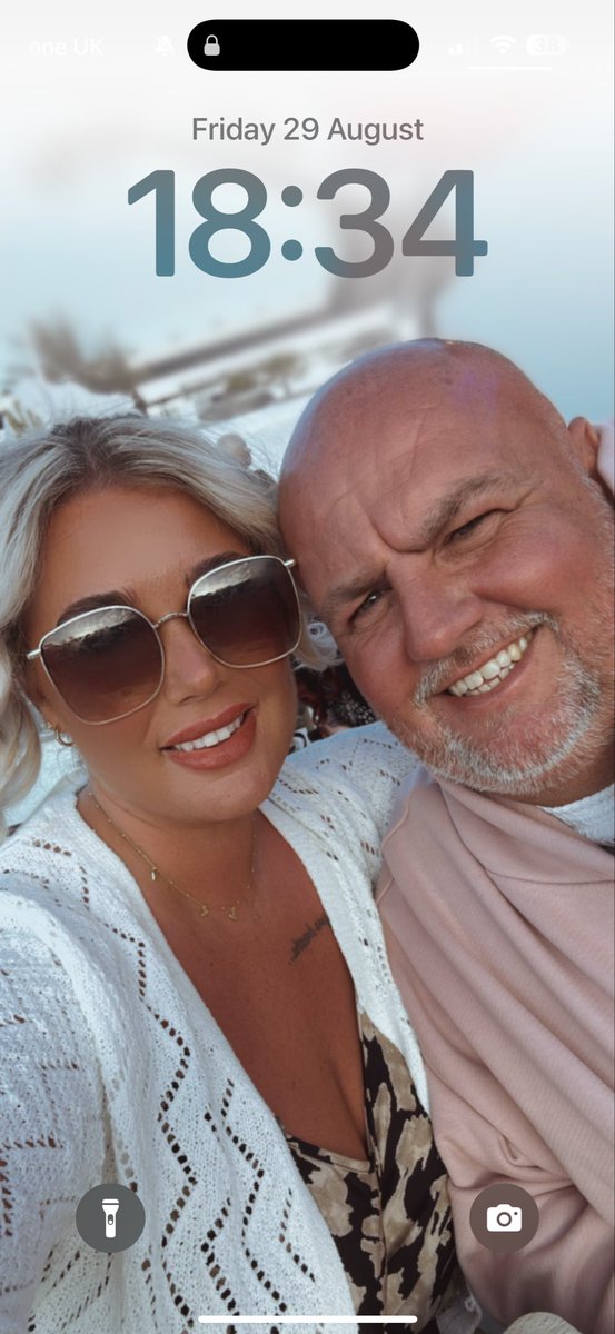 sidey07's tweet photo. Happy birthday @lozgee6  hope you have a fantastic day and it is as special as your are to me :) love you loads babe xxx https://t.co/jwVPS38Be4