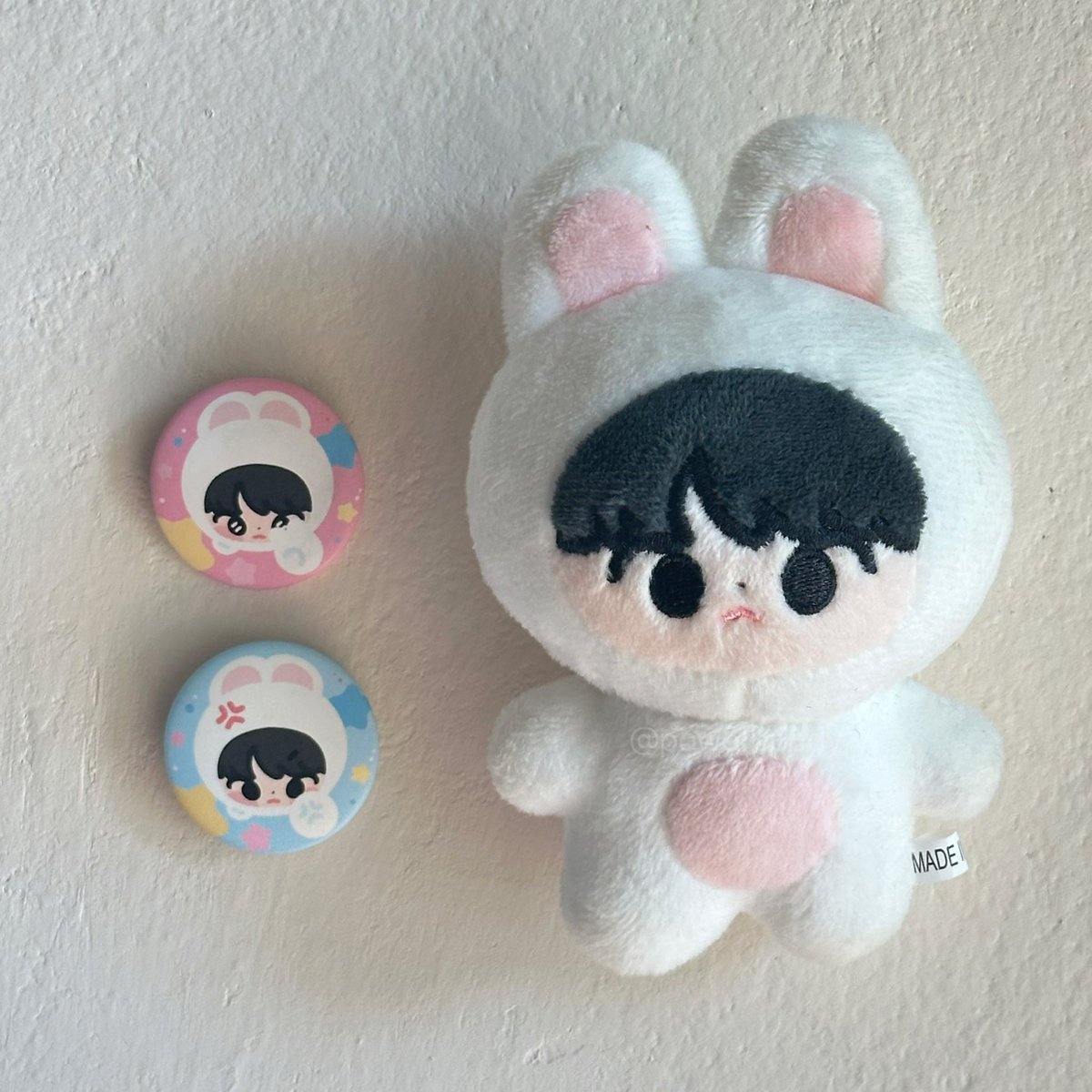 powerpopdy's tweet photo. ส่งต่อตุ๊กตาโดยอง bboingddo / โปอิงโด
           🐰Price: 320 bath.
           📮Free shipping 

*ไม่เคยอาบน้ำ เคยพาน้องออกไปเล่น3-4ครั้ง 

💌สนใจสามารถทัก DM มาสอบถามเพิ่มเติมได้ค่ะ
 #ตุ๊กตาnct #ตลาดนัดnct https://t.co/ohwWFunI3F