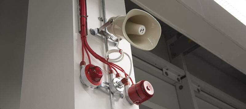 CsfireWorld's tweet photo. 🔥CSFIRE |📢PA Systems
Clear, reliable communication for emergencies and daily use. Perfect for airports, schools &amp; commercial spaces—enhancing safety, coordination &amp; crowd management.
#FireSafety #PAS #PA #CSFIRE #LifeSafety #IndustrialSafety #EmergencyCommunication https://t.co/q63GKD79kl
