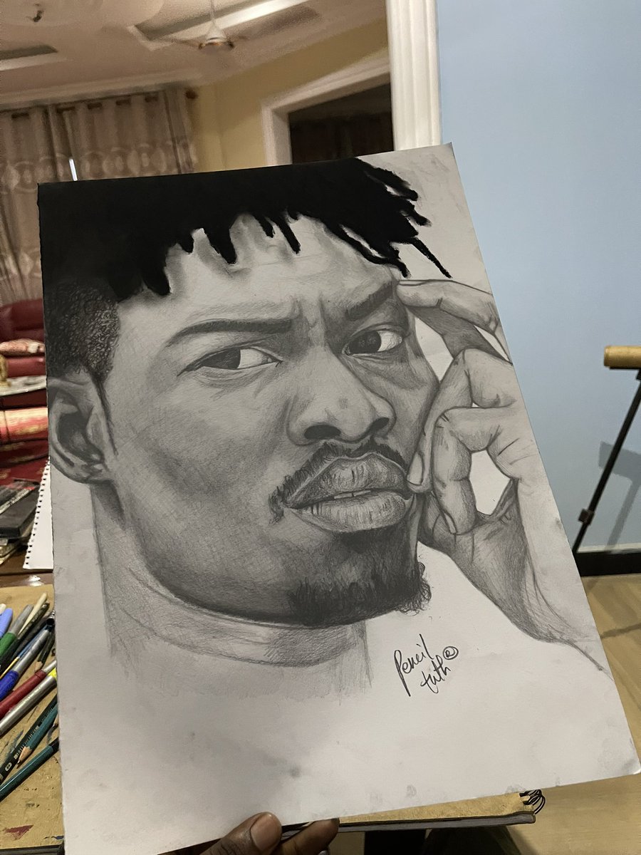 penciltuth_artz's tweet photo. @KWESIARTHUR_ born Emmanuel Kwesi Danso Arthur Junior in Tema, is a Ghanaian rapper and singer known for his raw storytelling and versatile blend of hip hop, Afrobeats, and trap. ✊🏽🦅🔥

#penciltuth #kwesiarthur https://t.co/0GnBbKXwul