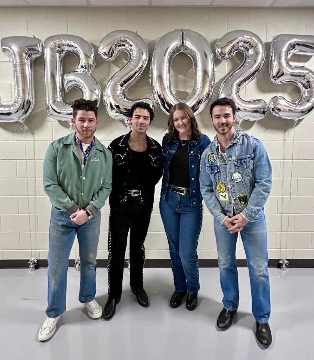 Courtney (@courtneys_crazy) / Posts / X