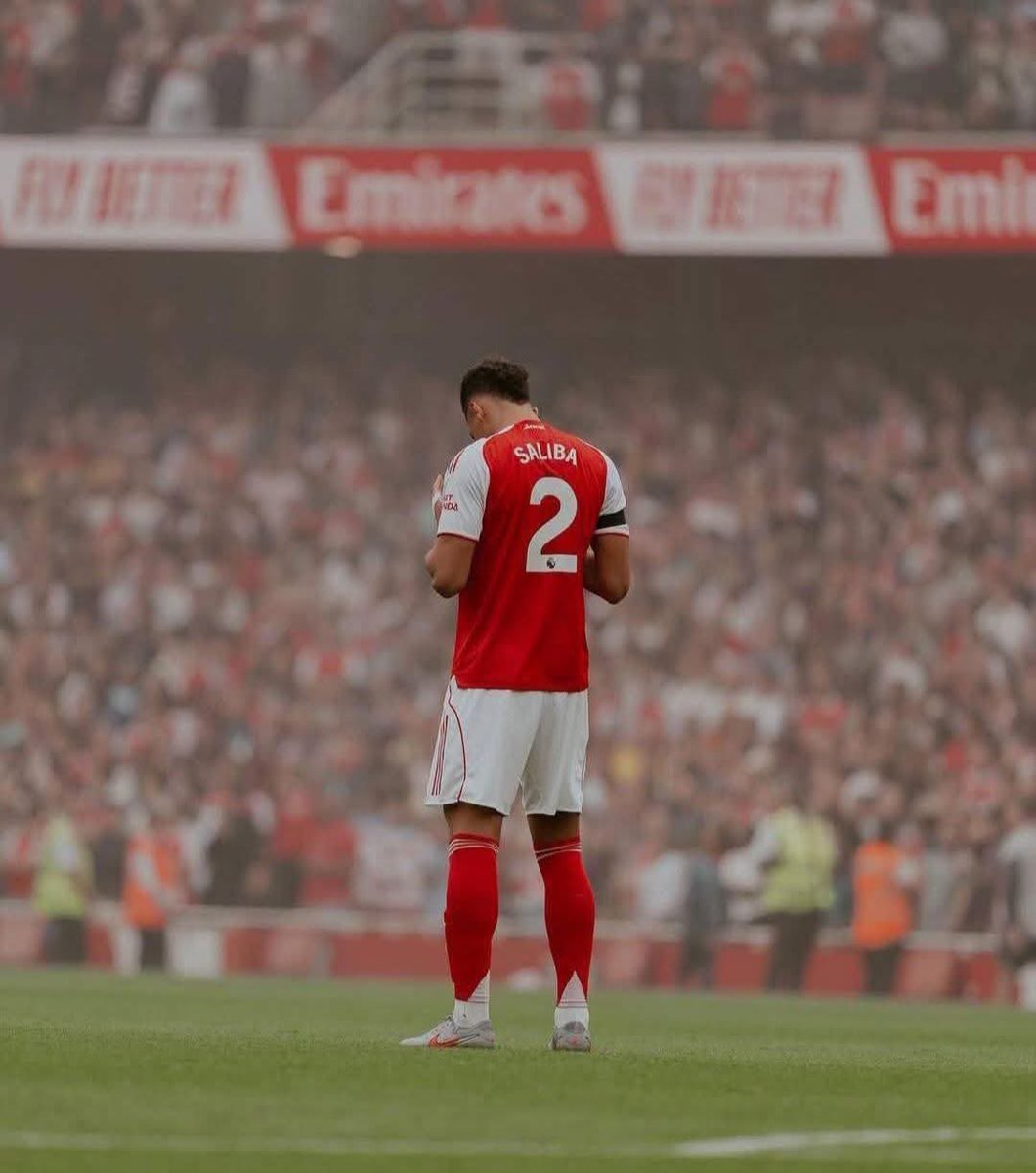 Joe_d39's tweet photo. Early Kick off 
Difficult place to play football 

We shall conquer!!;;; https://t.co/L4V3arPXPx