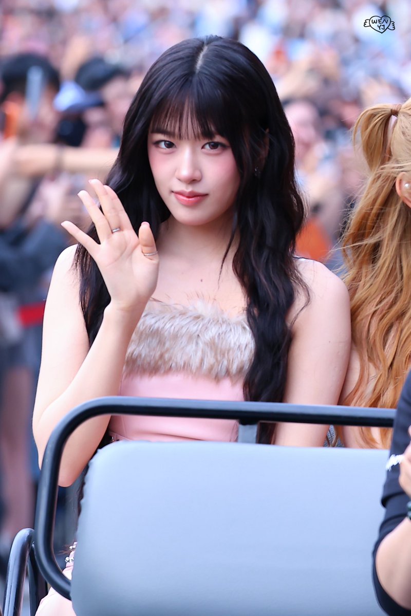 Post by anyoodaeng (JC) on X: 😍😍😍😍