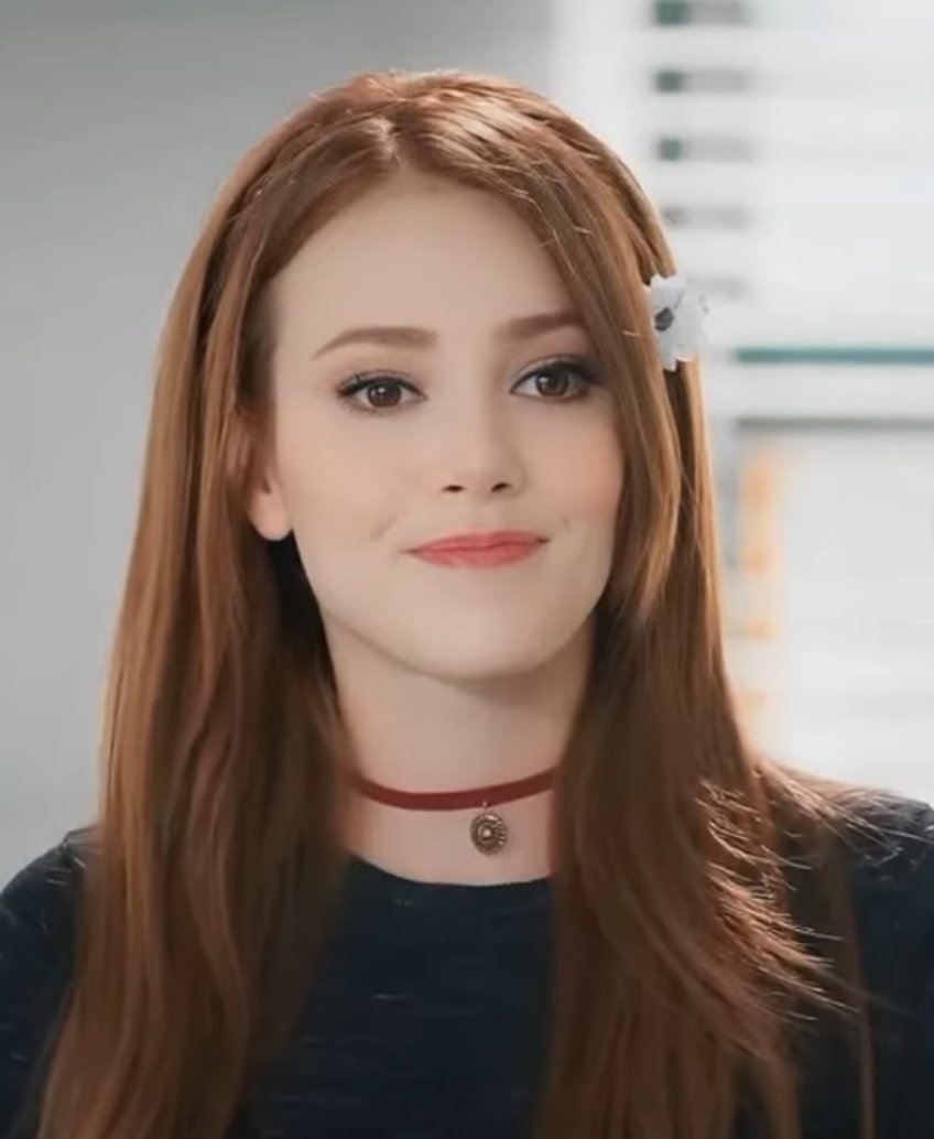 #ElçinSangu
<a href="/elcnsng/">Elçin Sangu</a>-fan👑
Have a wonderful weekend everyone 🤗🧡🥰
Stay blessed, Elçin 🤍🫰🌸