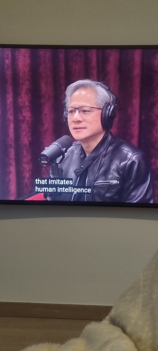 jimbogaert's tweet photo. #JoeRogan #jensenhuang about AI (not) having consciousness. High quality stuff. https://t.co/GbMFVfMIzv