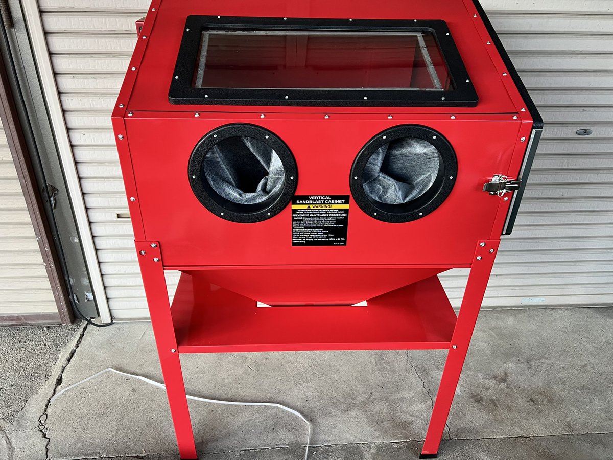 sumis600's tweet image. 一家に1台サンドブラスト