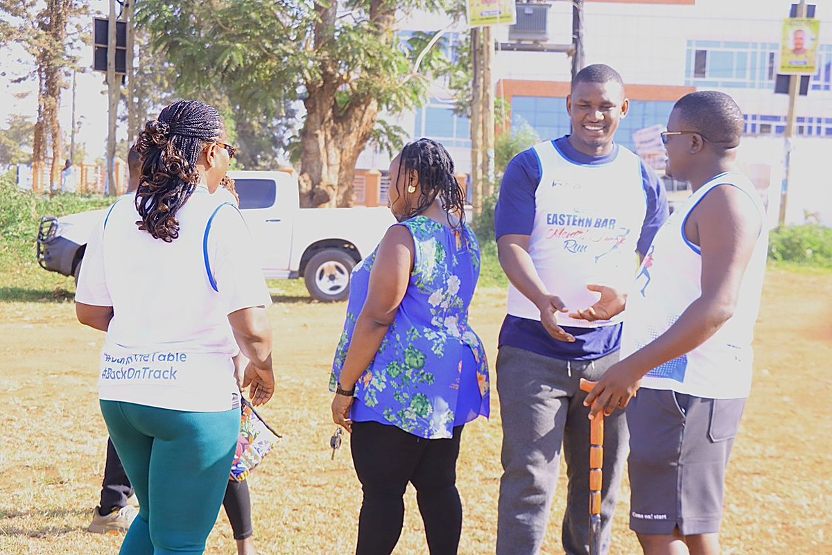 isikoarthur's tweet photo. Eastern Bar Mental Health Run in high gear! Honored to participate as Treasurer alongside Justice Farouq Lubega, Council & the Mbale Bar. ๐โโ๏ธ๐ #MentalHealthRun https://t.co/juyNZdHxDs
