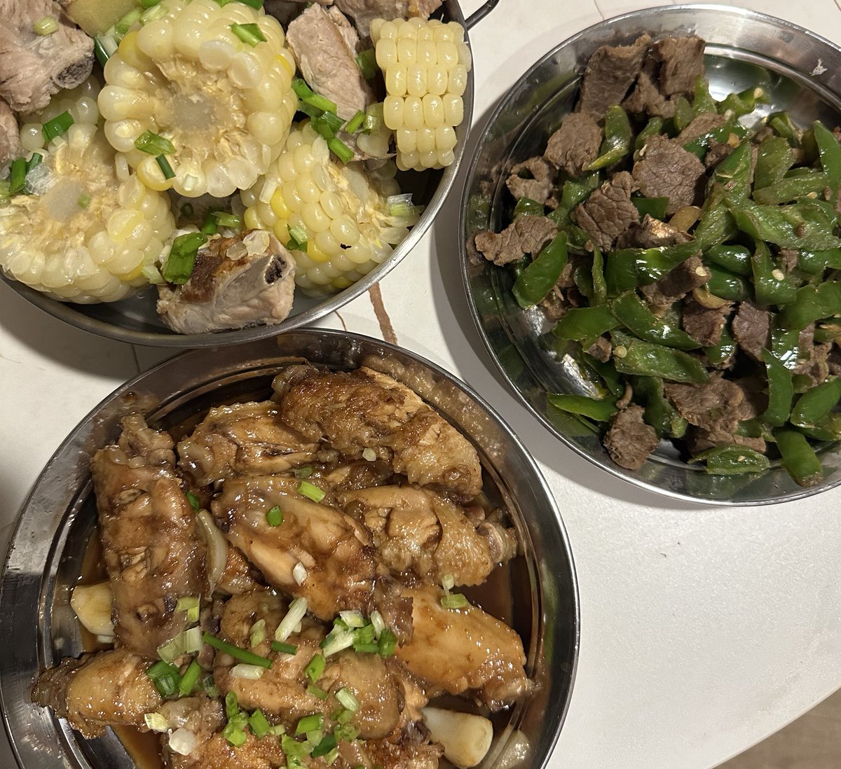 菠萝吹吹吹雪 tweet media