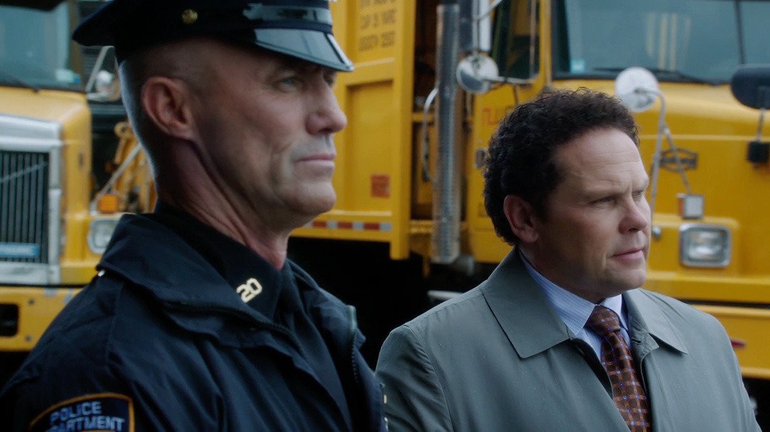 SavingPOI's tweet image. 13 years ago, "C.O.D." (2x09) premiered. #PersonOfInterest