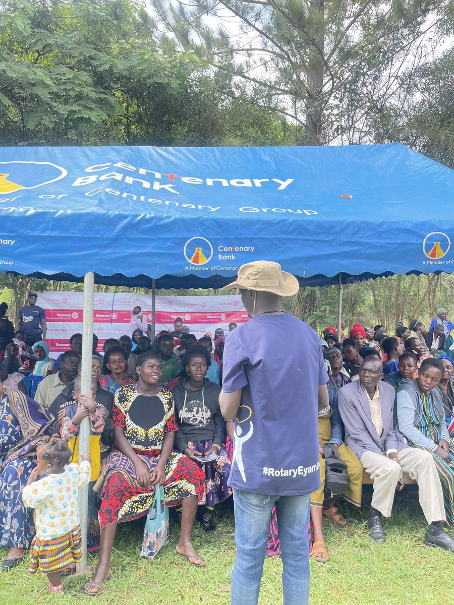 JoanneLubega's tweet image. Currently underway: We are in Lwankoni for Phase V of the Deserving Hope Project ✨

Activity line up: 
- Constructing an A’level Block
- Medical Camp: Cancer screening, optical and dental check ups, blood donation, dispensing mama kits, assorted medicines)…

1/
#DHPV @Destadia