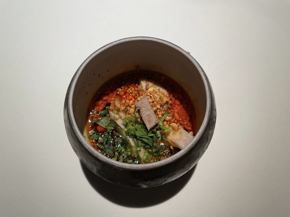 melinjol's tweet photo. 東京日比谷で贅沢ディナー🍽️
TexturA（テクストゥーラ）は、創作中華が楽しめるレストラン

デートや記念日などにぴったりの雰囲気とクオリティです♡

次は、鎌倉のイチリンハナレさんにも行きたいなー🤤

#textura #テクストゥーラ #中華 #創作中華 #記念日 #デート #東京 #東京グルメ #東京ディナー https://t.co/Qgg5apbi2b