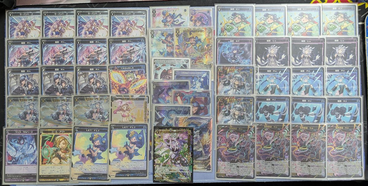 12/6（土）『第14回 湖畔でWIXOSSバトル！』
参加人数10名の方にお集まりいただきました

優勝は七四さんの【ミルルン】でした
優勝おめでとうございます！
#WIXOSS #白窓の部屋