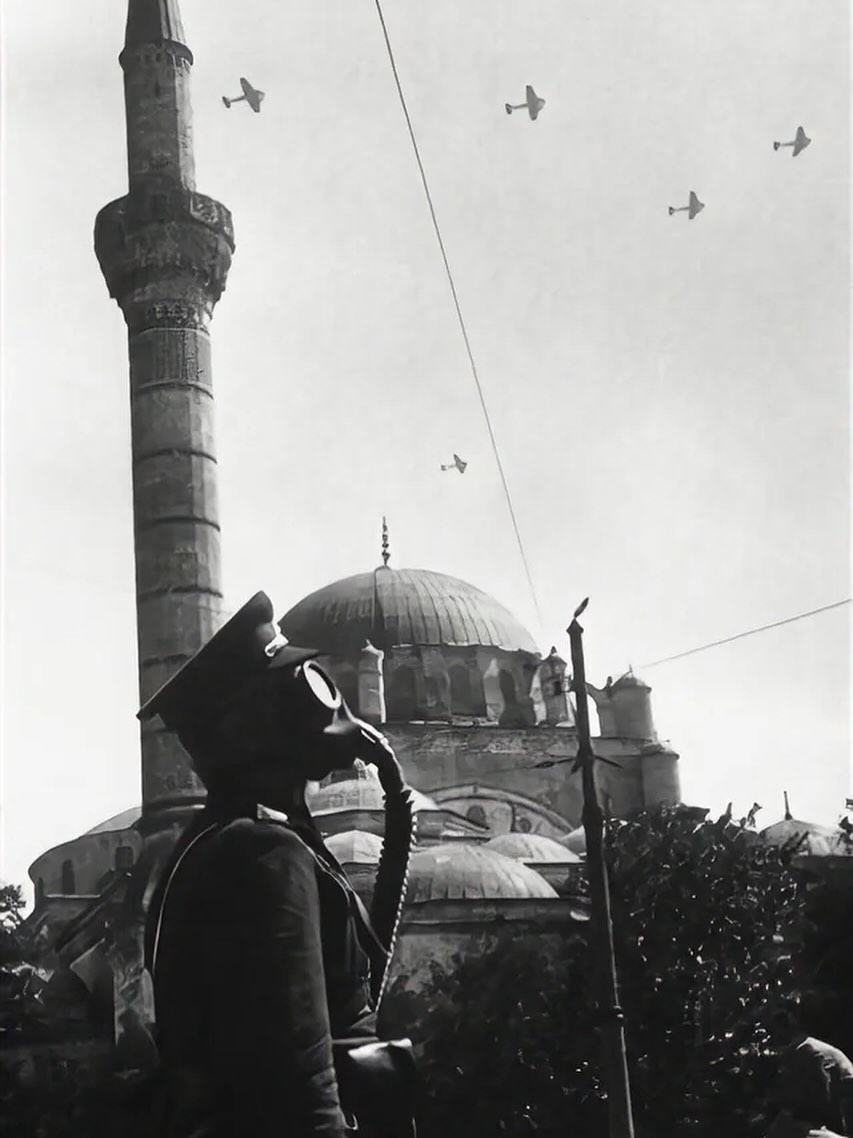 سرباز tweet media