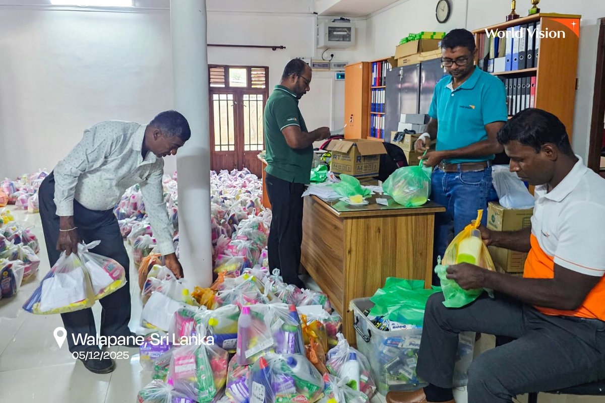 World Vision Lanka tweet media