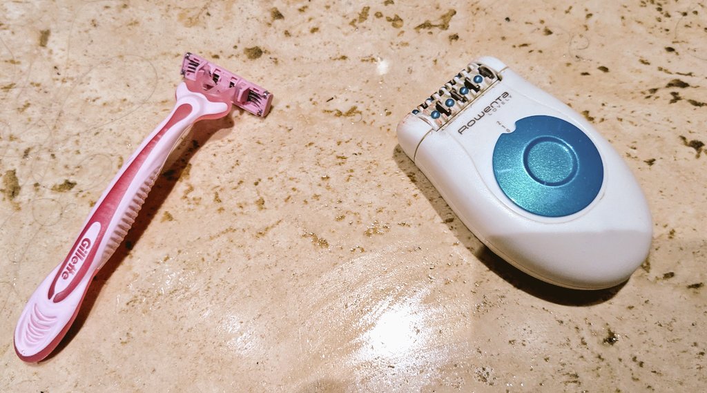 Petite expérience, épilateur mécanique versus rasoir !
🤔