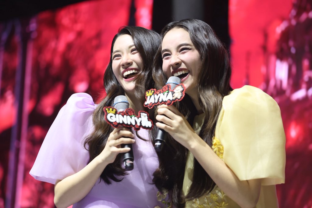 TheSapphicThing's tweet photo. Ginny and Jayna at the Fanmeet in Manila.

GINJAY TEMPTING VENOM IN PH
#GinnyJayna1stFMinMNL https://t.co/9TXzzTIKJm