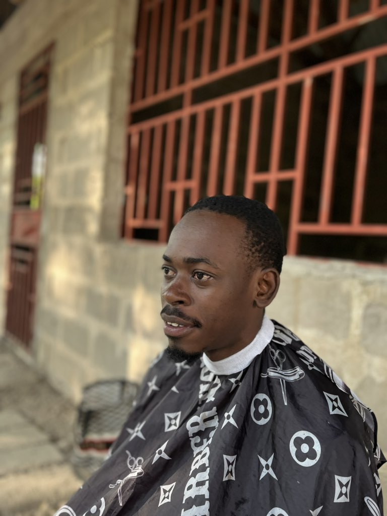 CutsByJason's tweet photo. It does not matter how slowly you go as long as you do not stop

🏠home service

📍ubungo

☎️ 0625453355

#Cleancutsalways https://t.co/DiDy6pImpE