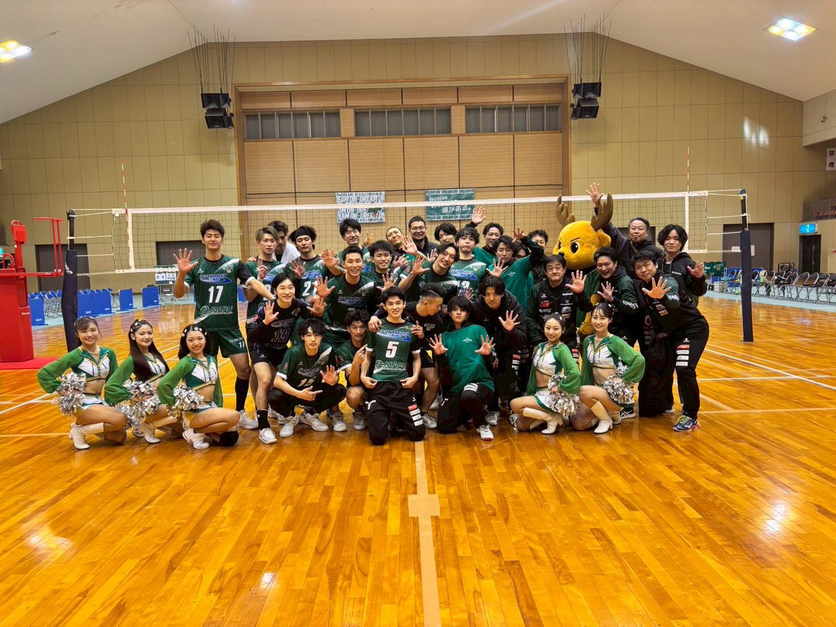 試合結果

📅2025.12.6(土)
🆚#大同特殊鋼知多レッドスター 
📍田原本町中央体育館

第１セット：25-23 ⭕️
第２セット：25-17 ⭕️
第３セット：22-25 ❌
第４セット：25-22 ⭕️
セットカウント3-1

ホームゲーム初勝利🔥
5勝目です！！
明日も応援お願いします📣

#奈良ドリーマーズ