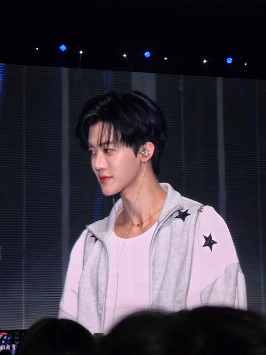 jaeminners's tweet photo. BLACK HAIR JAEMIN SUPREMACY. https://t.co/uGp7oc1tJX